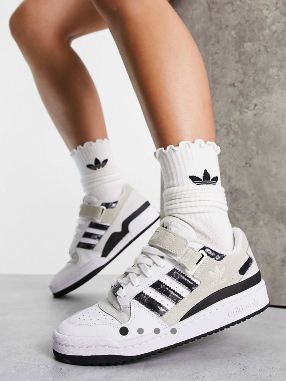 Adidas Originals Forum Low Sneakers in White with Black Marble Print Size 7